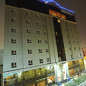 Corp Executive Hotel Doha Suites